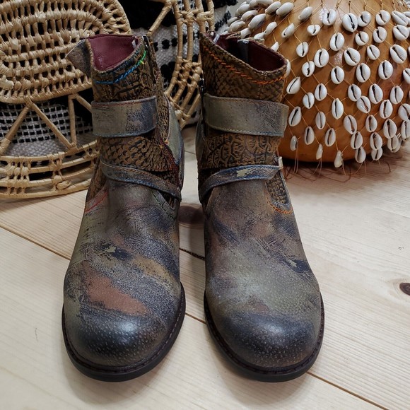 L'Artiste Spring Step Shazzam Leather Hand Painted Ankle Booties Artsy Boho NWOB - Picture 2 of 16